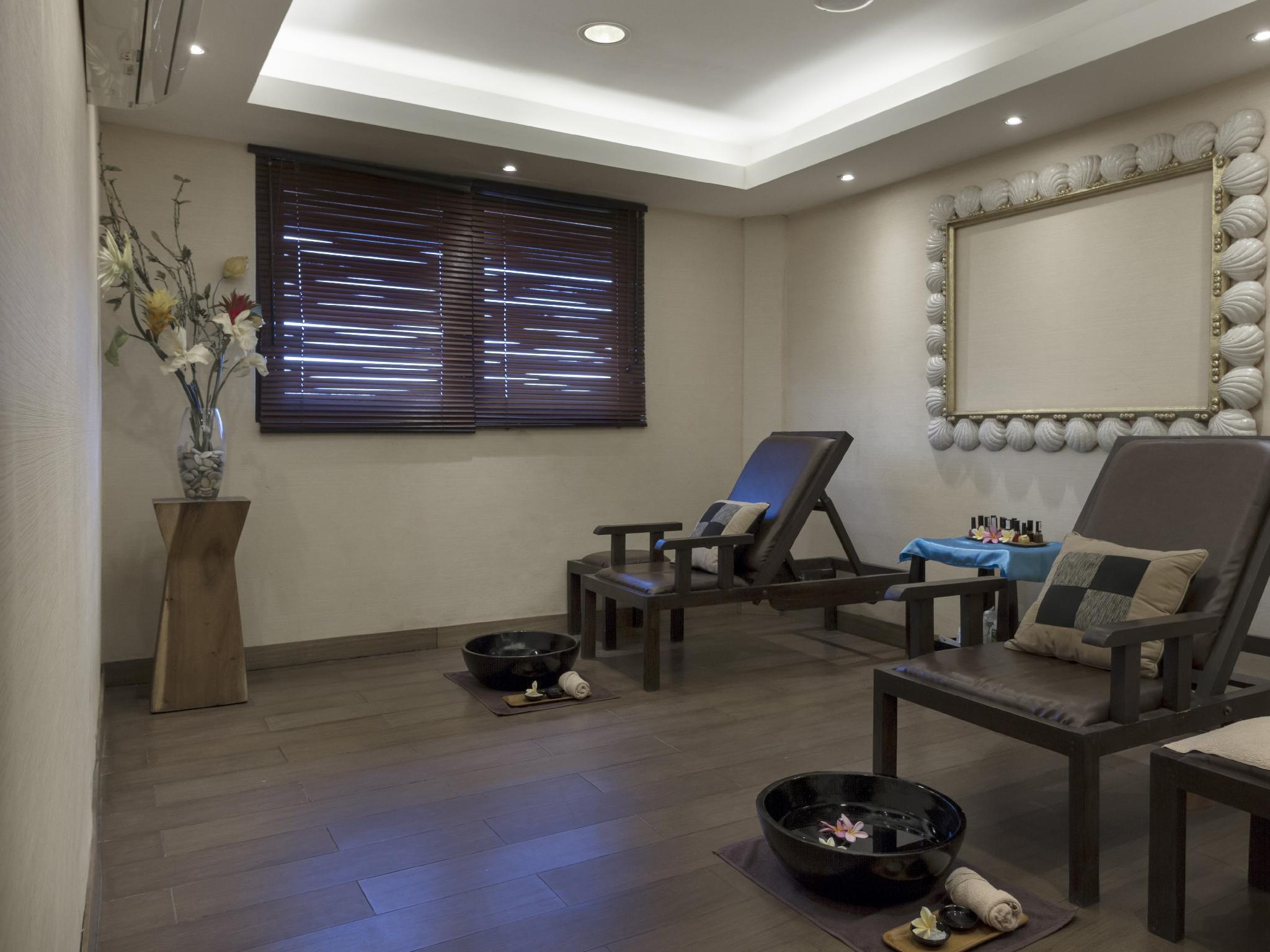 Ramada By Wyndham Bali Sunset Road Kuta Hotel Seminyak  Ngoại thất bức ảnh