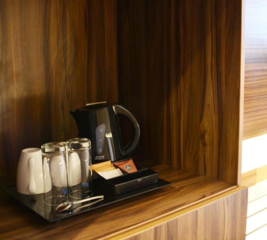 Ramada By Wyndham Bali Sunset Road Kuta Hotel Seminyak  Ngoại thất bức ảnh