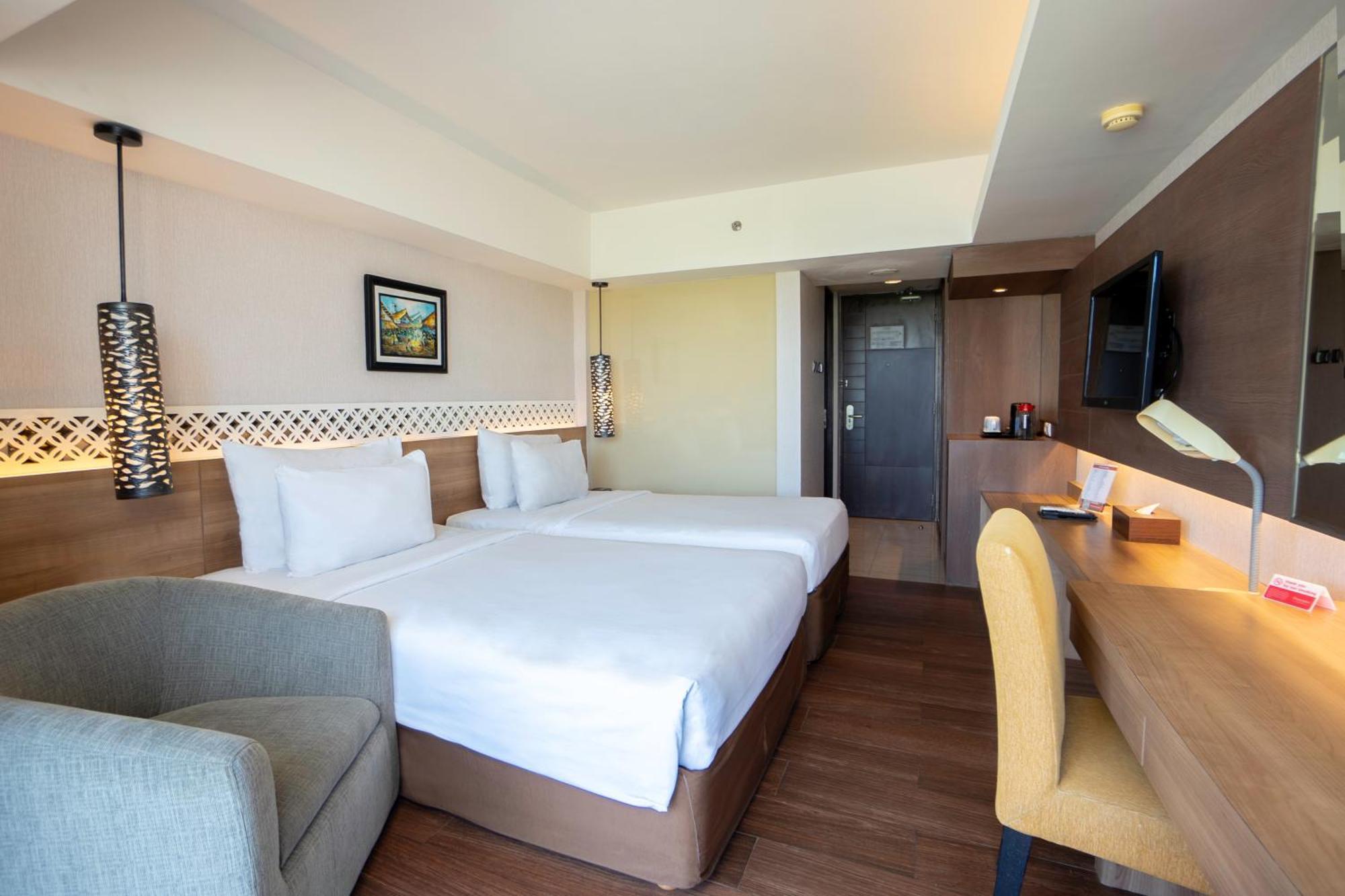 Ramada By Wyndham Bali Sunset Road Kuta Hotel Seminyak  Ngoại thất bức ảnh