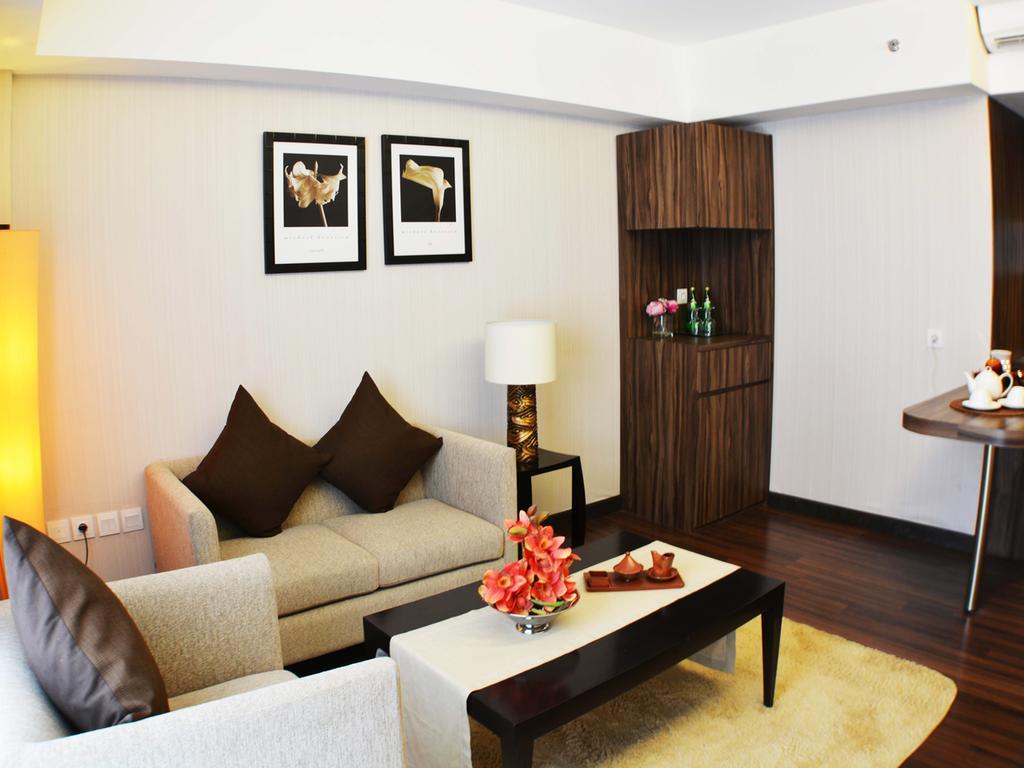 Ramada By Wyndham Bali Sunset Road Kuta Hotel Seminyak  Ngoại thất bức ảnh