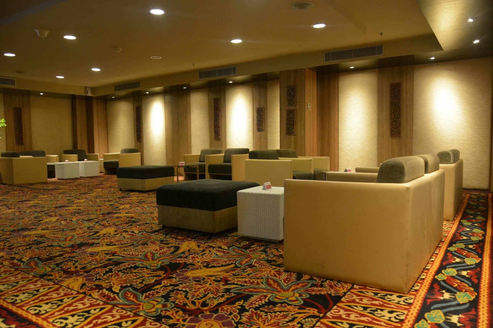 Ramada By Wyndham Bali Sunset Road Kuta Hotel Seminyak  Ngoại thất bức ảnh