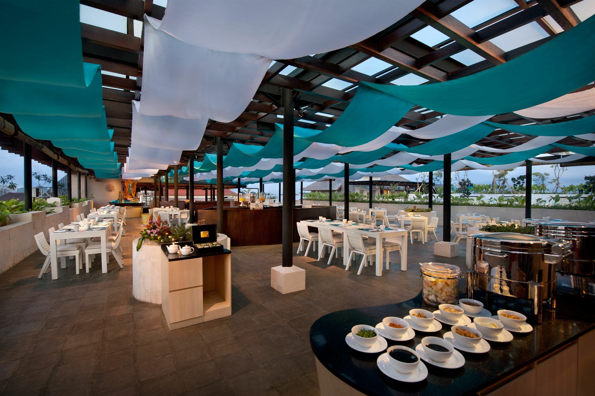 Ramada By Wyndham Bali Sunset Road Kuta Hotel Seminyak  Ngoại thất bức ảnh