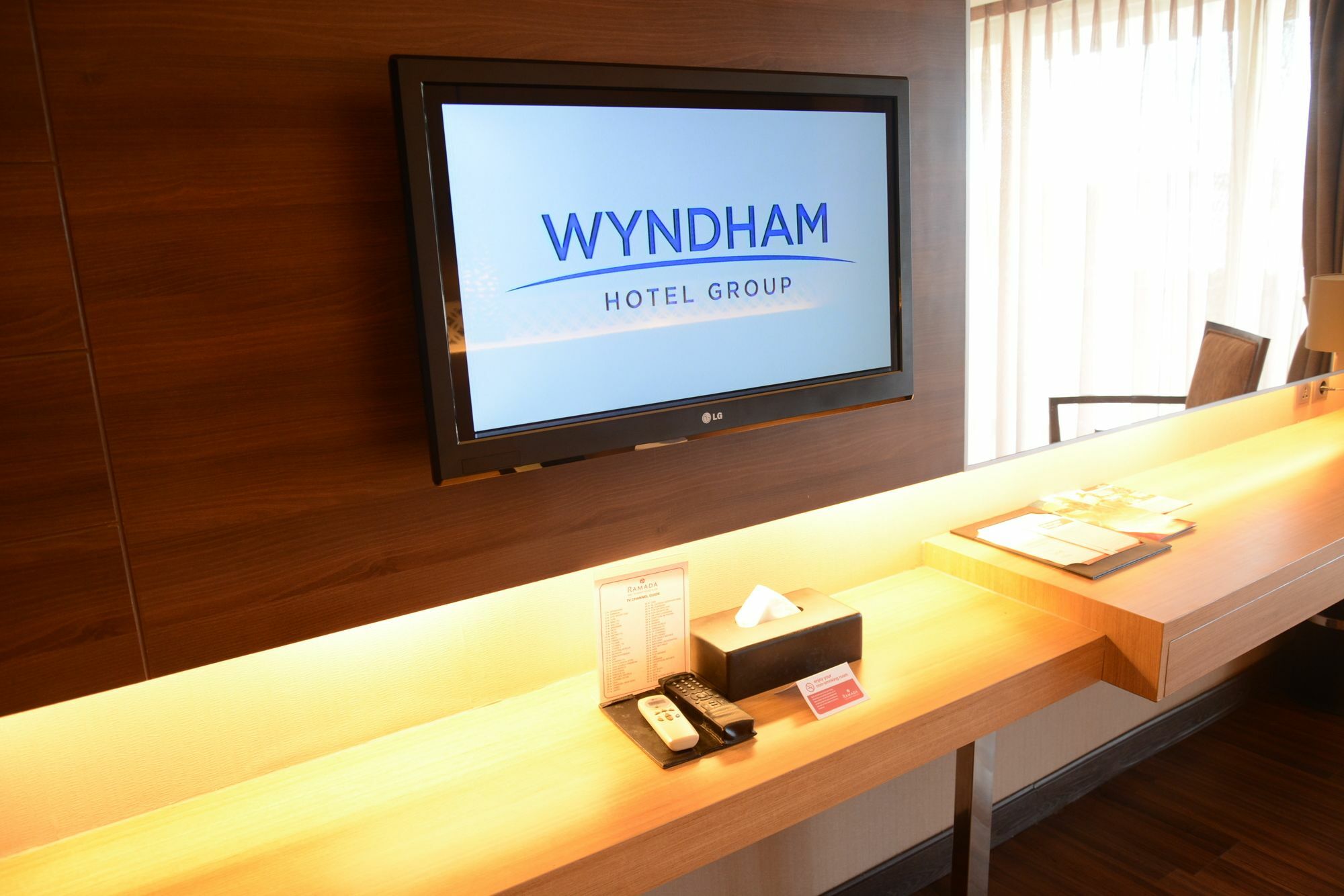Ramada By Wyndham Bali Sunset Road Kuta Hotel Seminyak  Ngoại thất bức ảnh